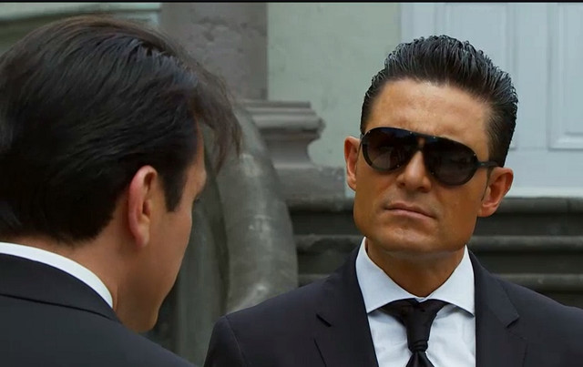 Passion et pouvoir : Episodes 34 à 45 Passion et pouvoir : Episodes 34 à 45