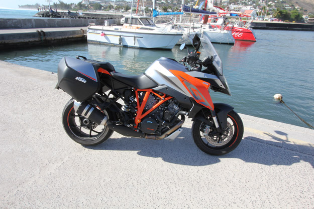 KTM Super Duke GT KTM Super Duke GT