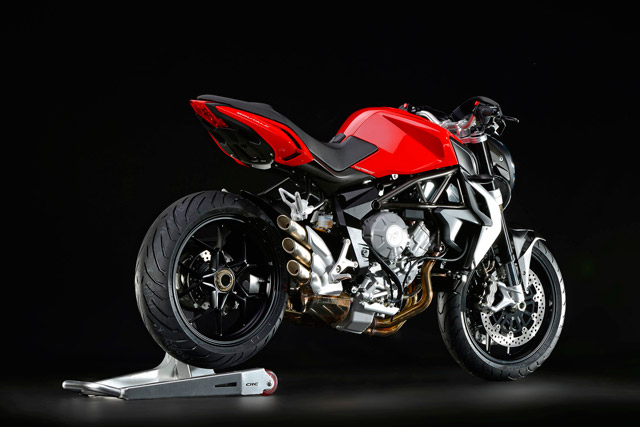 MV Agusta Brutale 2016 : Elle porte bien son nom MV Agusta Brutale 2016 : Elle porte bien son nom