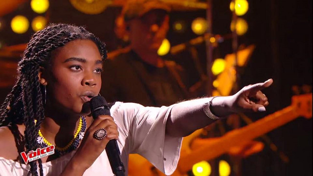 Séquence émotion dans the Voice 2017: les larmes de Zazie devant Imane! Séquence émotion dans the Voice 2017: les larmes de Zazie devant Imane!