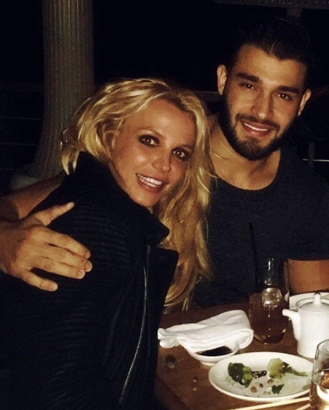 Britney Spears: elle veut déjà se marier! Britney Spears: elle veut déjà se marier!