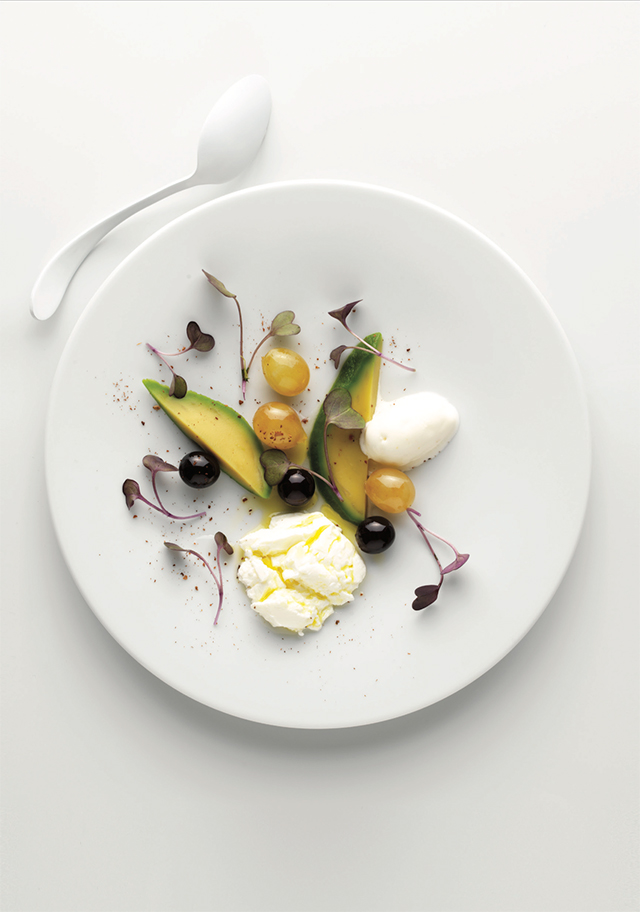 FROMAGE FRAIS DE VACHE, raisin, piment FROMAGE FRAIS DE VACHE, raisin, piment