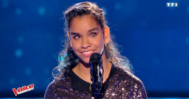 Jane Constance sur la scène de The Voice Jane Constance sur la scène de The Voice