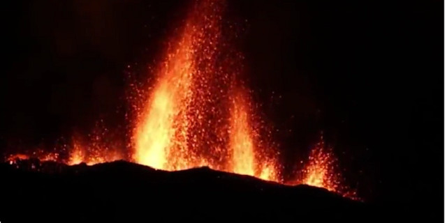 Piton de la Fournaise : éruption en cours dans l’enclos
