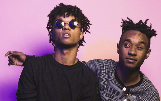 En concert à Paris, un rappeur se fait voler sa chaîne à 100.000 dollars En concert à Paris, un rappeur se fait voler sa chaîne à 100.000 dollars