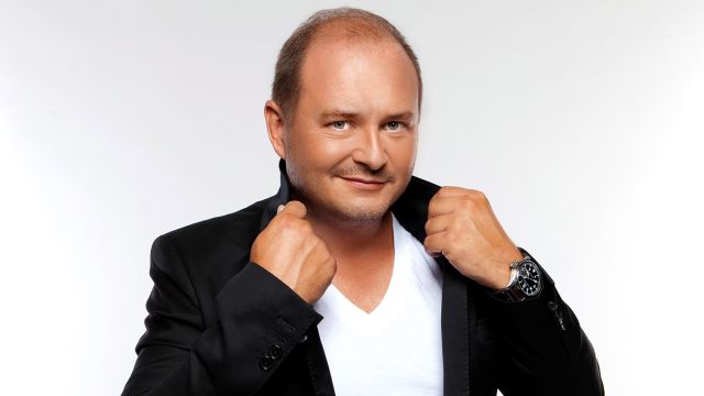 Cauet débarque sur Virgin Radio avec "Cauet/"(Cauet s'lâche) Cauet débarque sur Virgin Radio avec "Cauet/"(Cauet s'lâche)