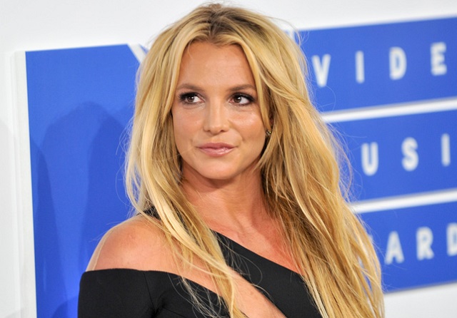Britney Spears se dévoile sans maquillage sur Instagram Britney Spears se dévoile sans maquillage sur Instagram