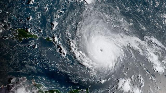 Saint-Barthélemy et Saint-Martin sont entrées dans l’œil de l’ouragan Saint-Barthélemy et Saint-Martin sont entrées dans l’œil de l’ouragan