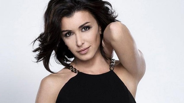 Jenifer bientôt héroïne d’une nouvelle fiction de TF1 Jenifer bientôt héroïne d’une nouvelle fiction de TF1