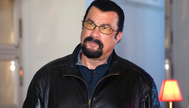 Steven Seagal accusé de harcèlement sexuel Steven Seagal accusé de harcèlement sexuel