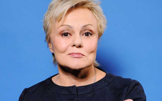 Muriel Robin va se glisser dans la peau de Jacqueline Sauvage Muriel Robin va se glisser dans la peau de Jacqueline Sauvage