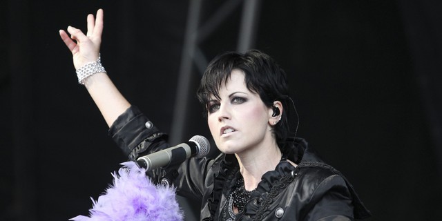 Mort de Dolores O’Riordan (The Cranberries) : Son compagnon s'exprime pour la première fois Mort de Dolores O’Riordan (The Cranberries) : Son compagnon s'exprime pour la première fois