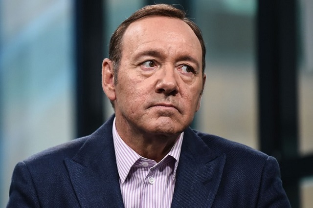 Kevin Spacey visé par une nouvelle enquête pour agression sexuelle Kevin Spacey visé par une nouvelle enquête pour agression sexuelle