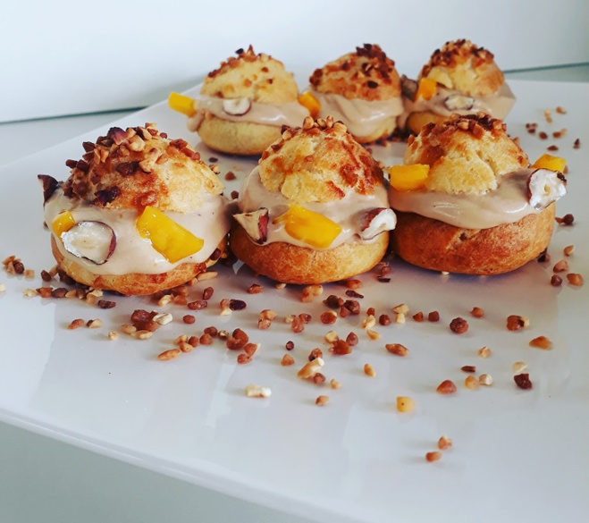 Éclairs choux praliné mangue passion
