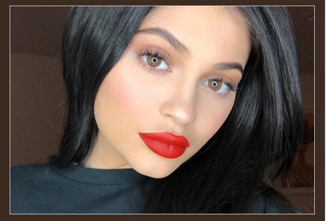 Kylie Jenner est maman! Kylie Jenner est maman!