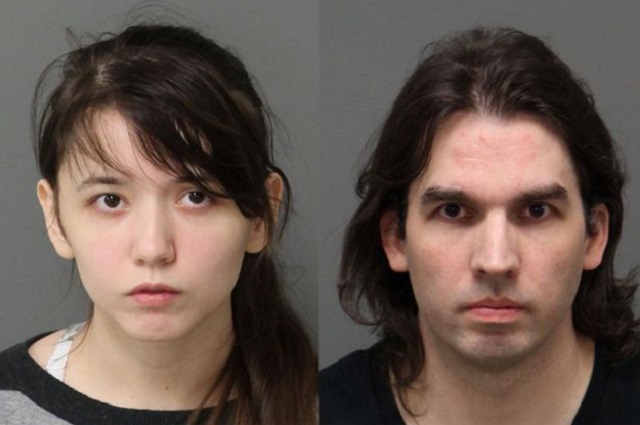Etats-Unis : un père se marie avec sa fille et lui fait un enfant ! Etats-Unis : un père se marie avec sa fille et lui fait un enfant !