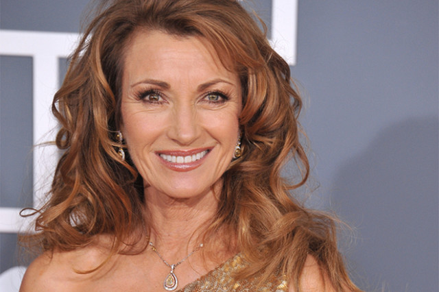 À 67 ans, Jane Seymour (Dr Quinn) pose pour Playboy À 67 ans, Jane Seymour (Dr Quinn) pose pour Playboy