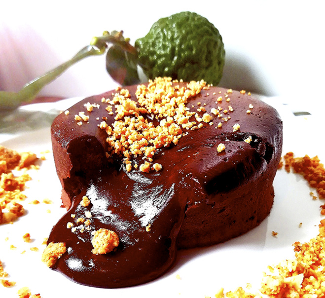 Recette - Fondant Chocolat et Combava, Cœur Coulant et son Crumble noix de Cajou