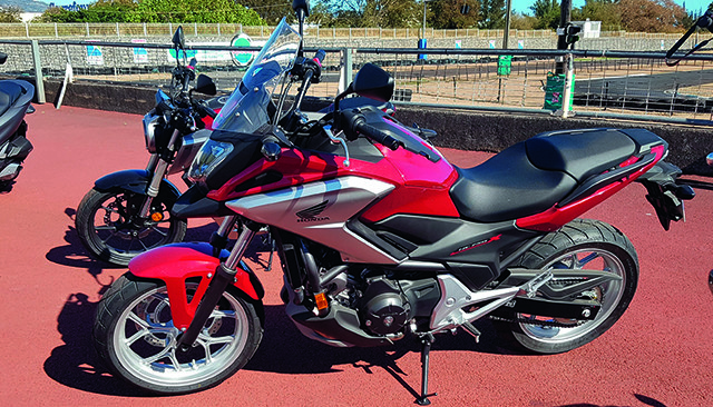 HONDA NC750X HONDA NC750X