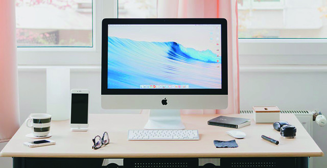 Un ordinateur bien placé pour bien travailler ! Un ordinateur bien placé pour bien travailler !