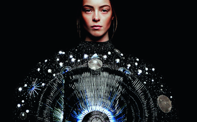 LA FASHION TECH : COMMENT LA MODE DU FUTUR VA NOUS SIMPLIFIER LA VIE LA FASHION TECH : COMMENT LA MODE DU FUTUR VA NOUS SIMPLIFIER LA VIE