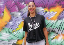 Dey, Graffeuse « Développer une culture féminine du graffiti de manière humble mais engagée »