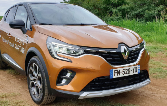 RENAULT CAPTUR 1.5DCi 115ch EDC7 INTENS RENAULT CAPTUR 1.5DCi 115ch EDC7 INTENS