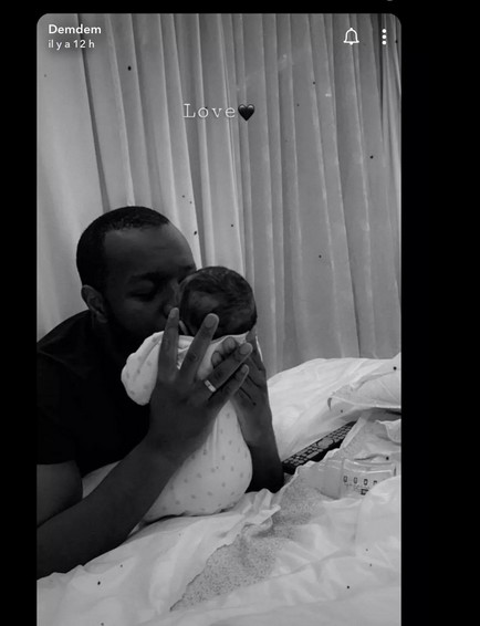 Confinement : Gims pose sans lunettes avec sa fille Confinement : Gims pose sans lunettes avec sa fille