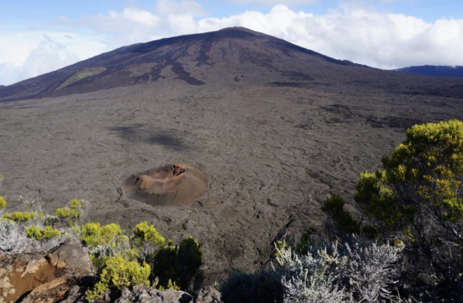 Piton de la Fournaise : retour en phase de vigilance