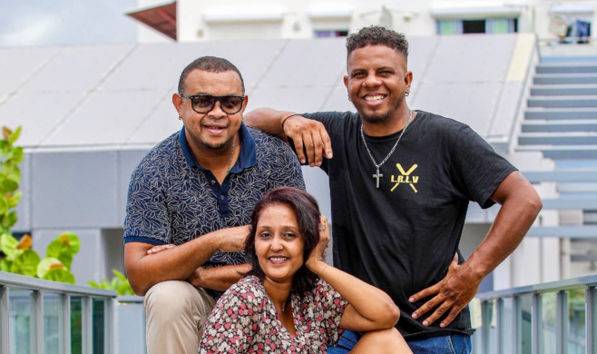 BENJAM, LYSIANE ET TITI, C'EST MAINTENANT !