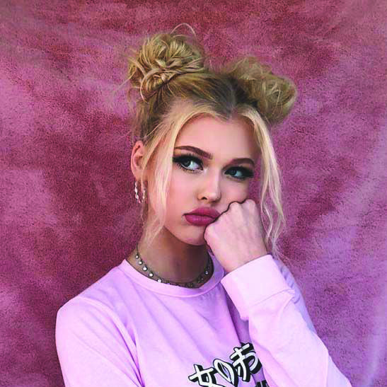 Une mode tirée par les cheveux ! Une mode tirée par les cheveux !