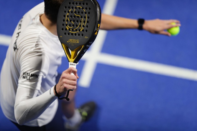 Le Padel: quel est ce sport très en vogue?