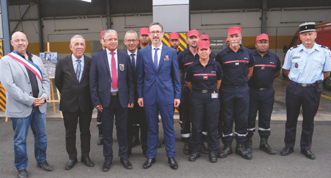 Visite du centre d’incendie et de secours de La Possession.