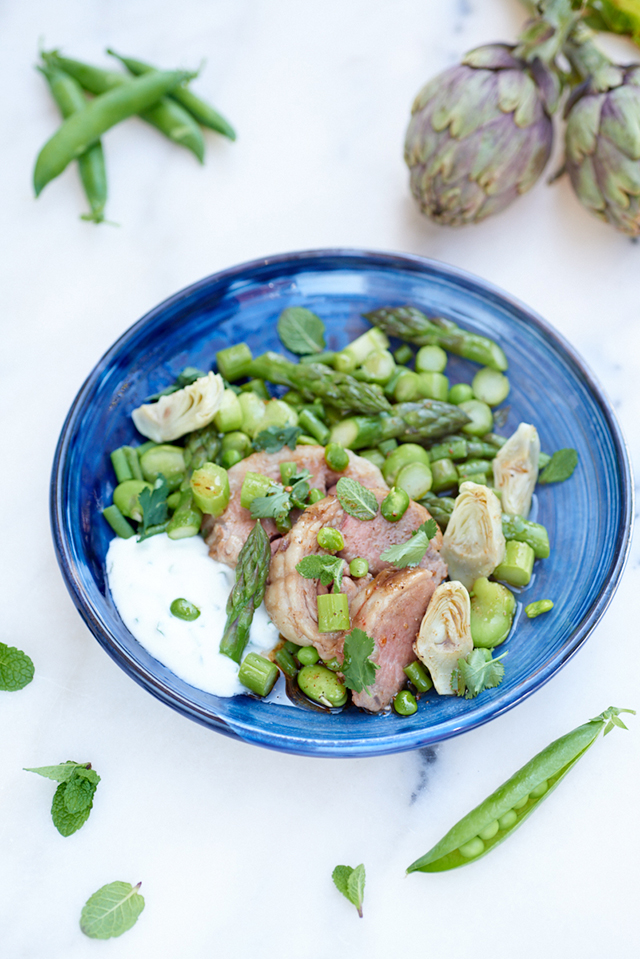 CANON D’AGNEAU, LÉGUMES DE PRINTEMPS AU RAZ-EL-HANOUT