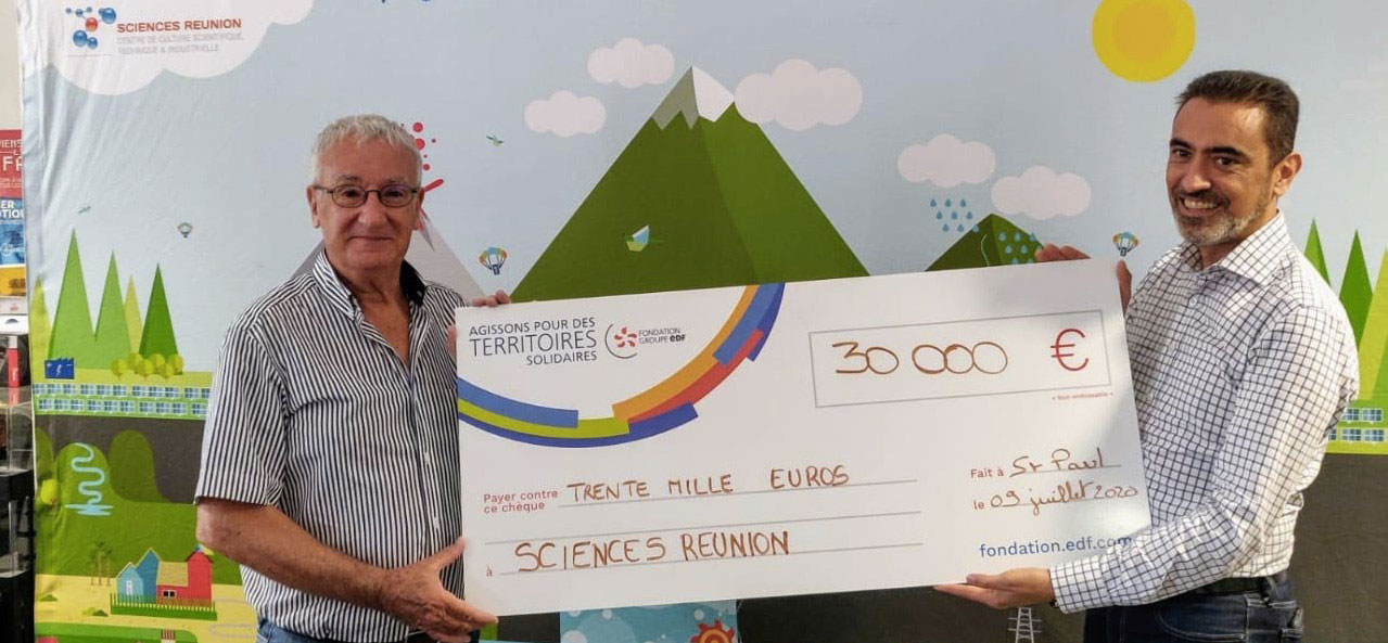 SCIENCES RÉUNION ET EDF PROPOSENT DES ATELIERS PÉDAGOGIQUES POUR PROMOUVOIR LA CULTURE SCIENTIFIQUE AUPRÈS DES ENFANTS.