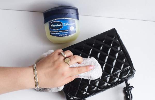 10 utilisations surprenantes de la vaseline.