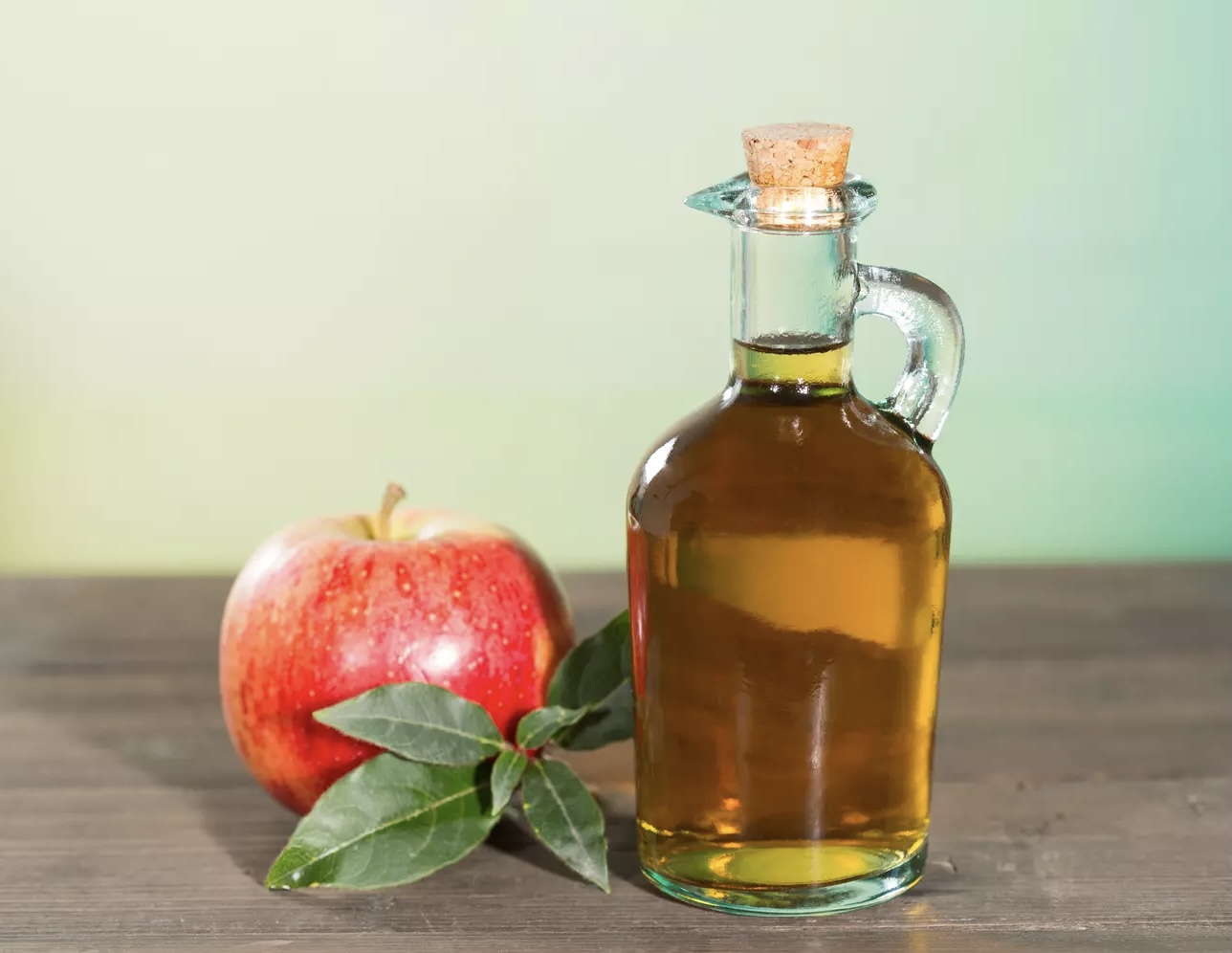 Le vinaigre de cidre: l’allié beauté indispensable.