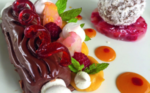 Roulé mangue chocolat et gelée letchi, boule de neige chocolat coco