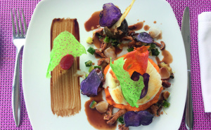 Pavé de légine rôtie façon légende d’automne, sauce au porto