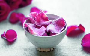 Pétales de rose cristallisés