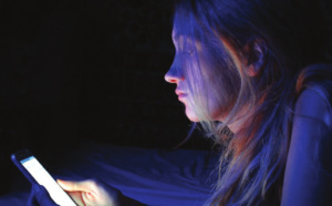 Lumière bleue, démêler le vrai du faux