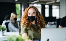 Masque obligatoire au bureau : est-ce qu’on a le droit de refuser ?