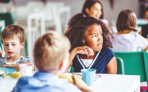 Au secours, mon enfant ne veut rien manger à la cantine !