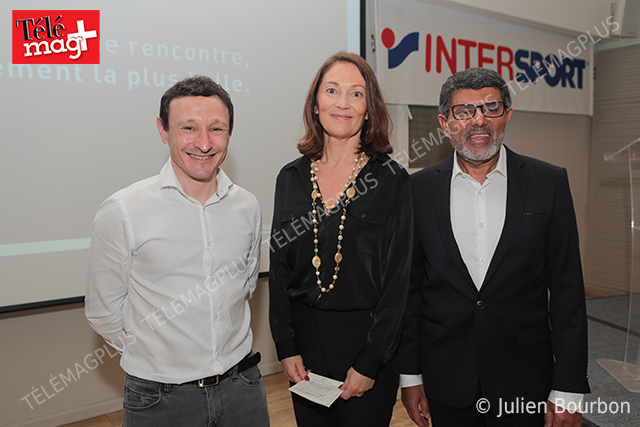 Sylvain Darracq, responsable réseau du groupe Intersport France, Corinne Gensollen, directrice générale Intersport France et Yassin Ravate, directeur général Intersport Réunion