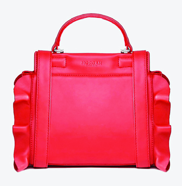 Sac élégant porté main, au coloris rouge flamboyant mis en valeur par ses volants originaux sur les côtés - Morgan