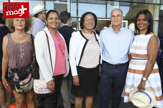 Yvette Ducheman, conseillère départementale, Sabrina Ramin, conseillère départementale, Marie-Lyne Soubadou, vice-présidente du Département, Serge Hoarau, conseiller départemental et Guilaine Quessoi, conseillère départementale