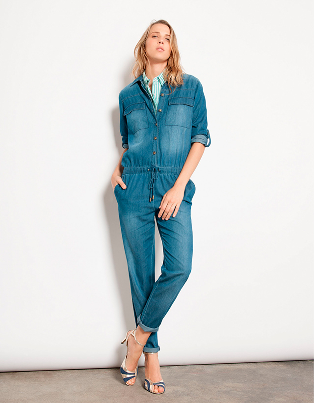 Combi-pantalon Jeans Reiko, en denim léger à manches longues et fermeture bouton- née à l’avant, 110€ - Comme des Filles